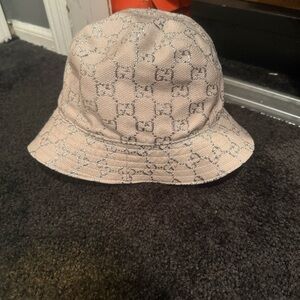 Gucci Light Tan Bucket Hat.  it’s real